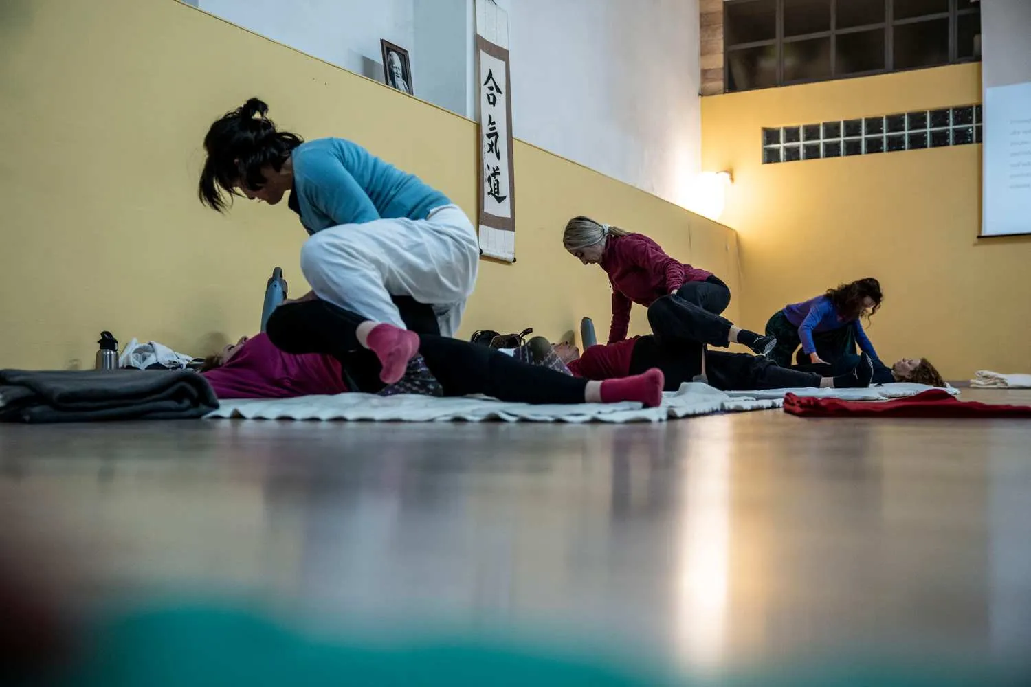 Sessione di formazione professionale presso la scuola di Shiatsu Il Fiume
